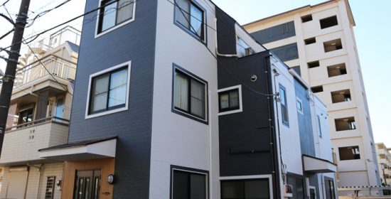 葛飾区で屋根外壁塗装＋金属サイディングを使って外壁カバー工事が終了しました