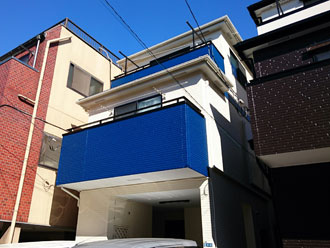 ベランダツートン 青 塗装後