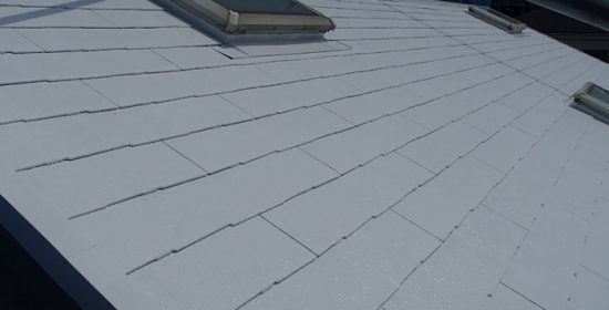 足立区｜白い屋根で遮熱効果を実感！補助金制度を使って屋根の塗替え完工！