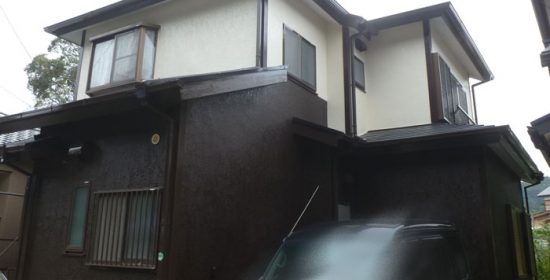 市原市での外壁塗装、一色塗りからブラウン×クリーム色のツートン仕上げ