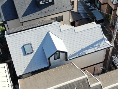江戸川区南葛西にてエスケープレミアム無機ルーフ（RC-106）を使用し屋根塗装工事を実施