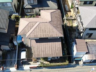 野田市二ツ塚にて高日射反射率塗料のクールタイトF（チャコールグレー）を使用した屋根塗装工事を実施