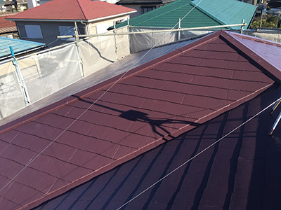 八王子市川口町にて塗膜が劣化して色褪せた化粧スレートをサーモアイSiで屋根塗装工事