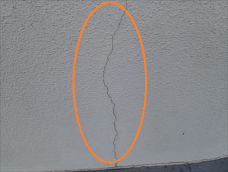 富里市七栄の外壁調査、チョーキングや亀裂の発生は外壁塗装のサイン