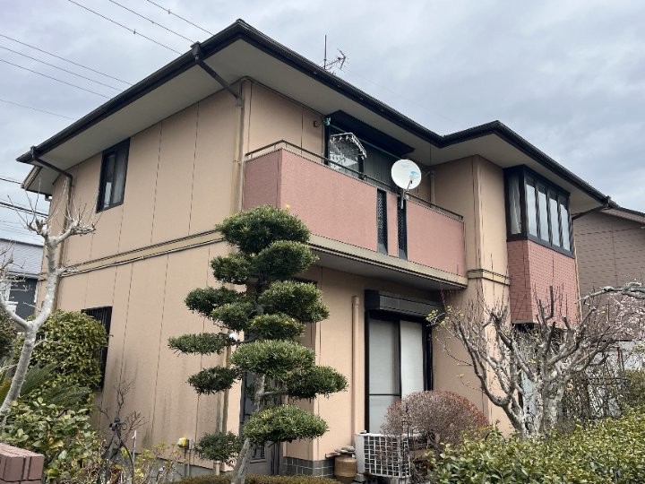 築30年の外壁と屋根の状態