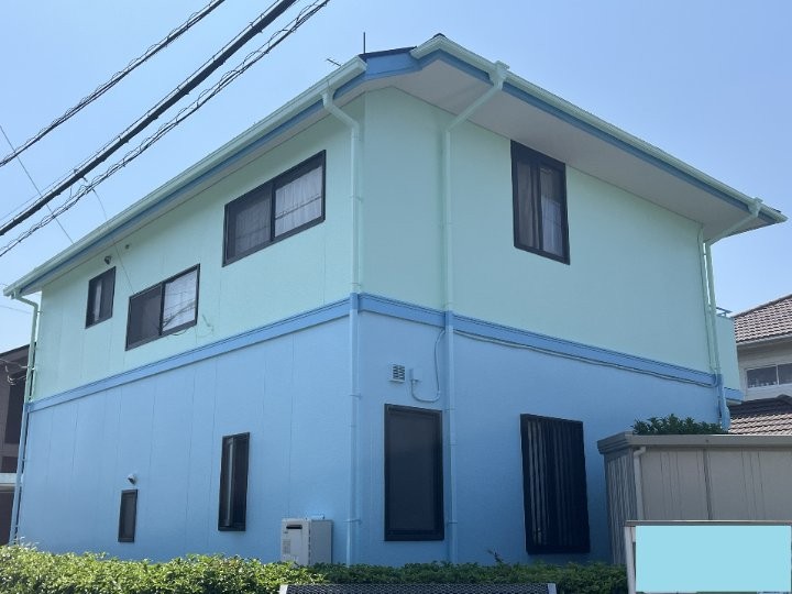 築30年お住まいにSK化研プレミアム無機塗料を用いた外壁塗装と屋根塗装工事を行い美観回復