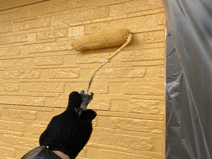 上塗り仕上げ作業