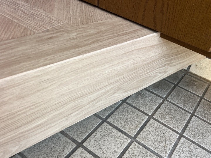 玄関框の造作仕上げ