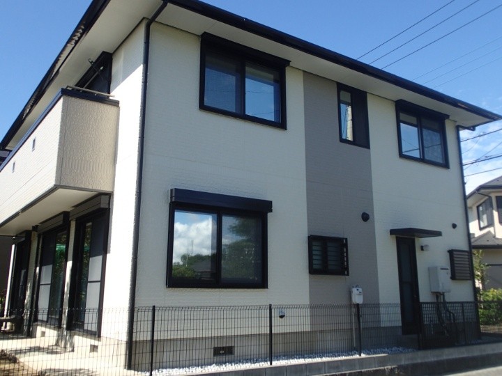 横浜市神奈川区にてサイディング外壁にサーモアイウォールSIを用いた塗装工事を行い遮熱性向上