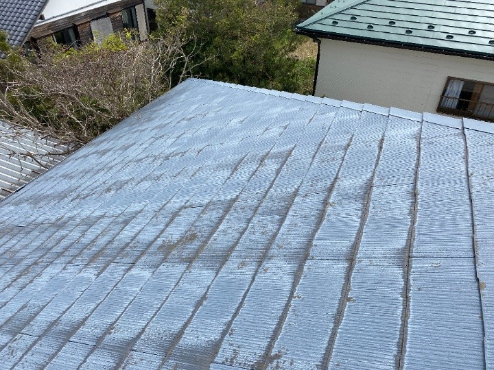 屋根塗装工事前のスレート
