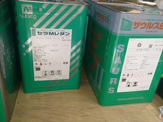 シャッターの塗装工事を横浜市西区で着工しました