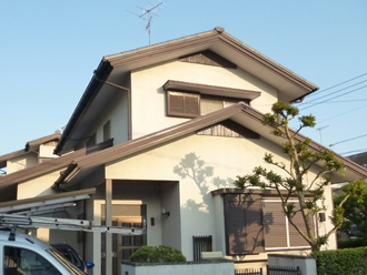 八王子市｜外壁と屋根のリフォーム前点検の様子