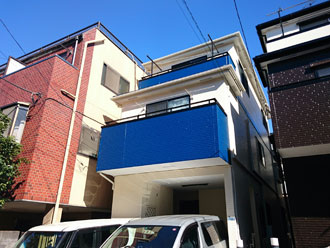 川崎市川崎区|ホワイトとブルーのツートンの外壁へ！屋根外壁塗装完工です！