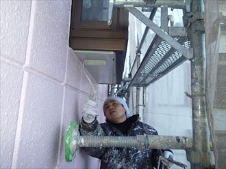 出窓下側の最終塗装