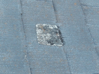 目黒区　屋根塗装　事前調査　何かの設置されていた跡