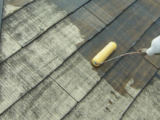 渋谷区　屋根塗装　水系パワーシーラーによる下塗り
