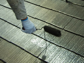 渋谷区　屋根塗装　水系ナノシリコンによる上塗り
