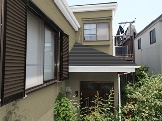 船橋市　外壁塗装　屋根カバー工事　色見本　外壁　色　屋根　色　外壁：22-70D-屋根：ｼｪｲﾄﾞブラック