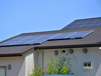 太陽光発電設置の屋根
