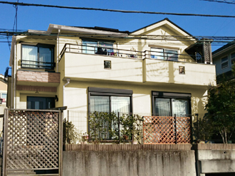 横浜市青葉区　屋根塗装　外壁塗装　屋根の色　外壁の色　サーモアイ　エラストコート　ケリーモア色見本　KM5305-1　fairy　dust　