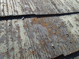 屋根塗装　屋根点検　経年劣化　塗膜の剥がれ
