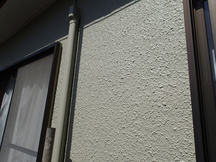 外壁の色　カンペ1液MシリコンHG　KP-352　淡いグリーン