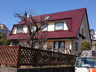 鎌ヶ谷市　屋根塗装　外壁塗装　ハイルーフマイルドフッソ　ワインレッド　エラストコート　B-252　