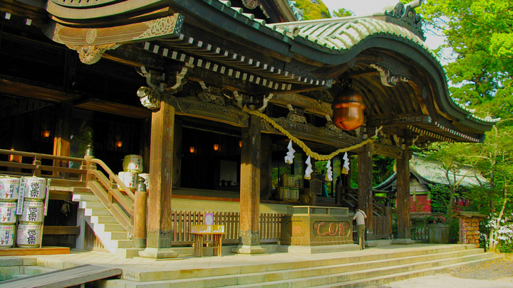 神社の銅屋根
