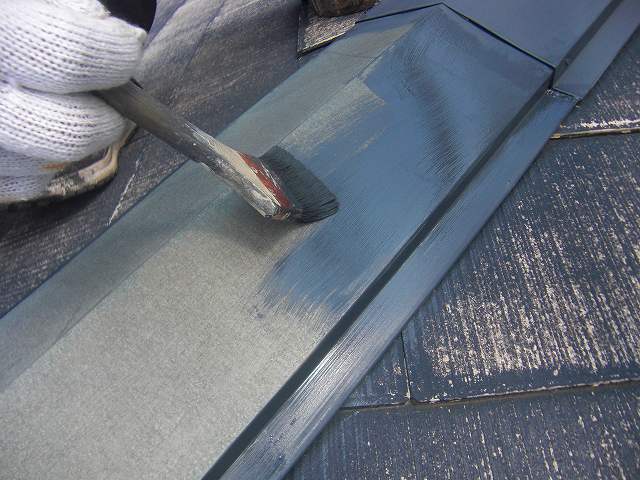 屋根板金錆止め塗布