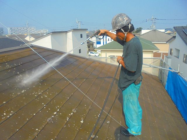 熊本市南区で屋根外壁をバイオ洗浄しました。