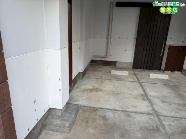【熊本市中央区】駐車場の内壁が色褪せ！リピートのお客様宅の駐車場現場調査レポート