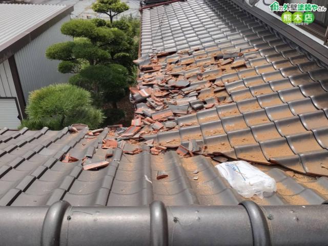 【熊本市南区城南町】地震で瓦が崩れた屋根の現場調査。即日対応でブルーシート養生のご相談に伺いました