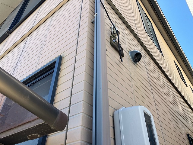 雨樋の変退色