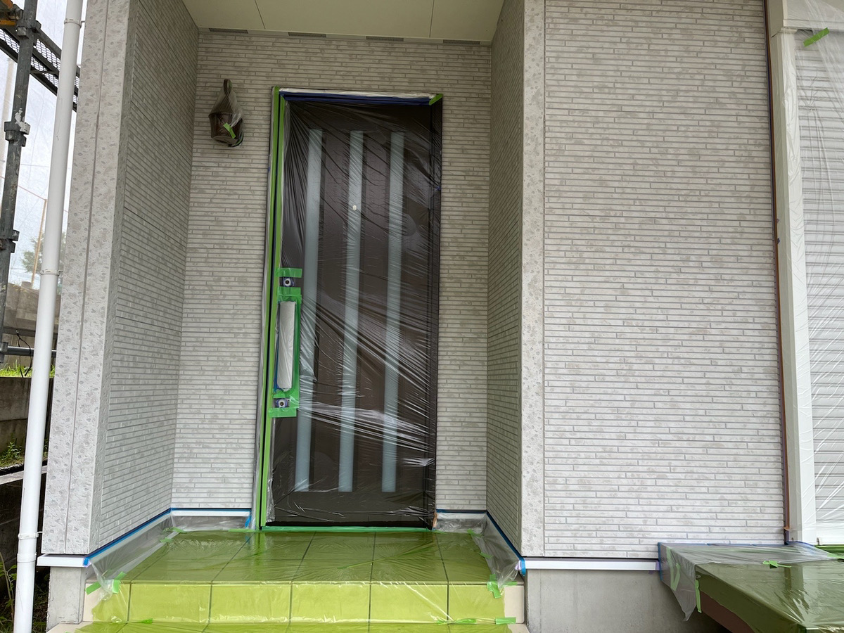 名古屋市緑区で外壁の柄を残すクリア塗装をしました！