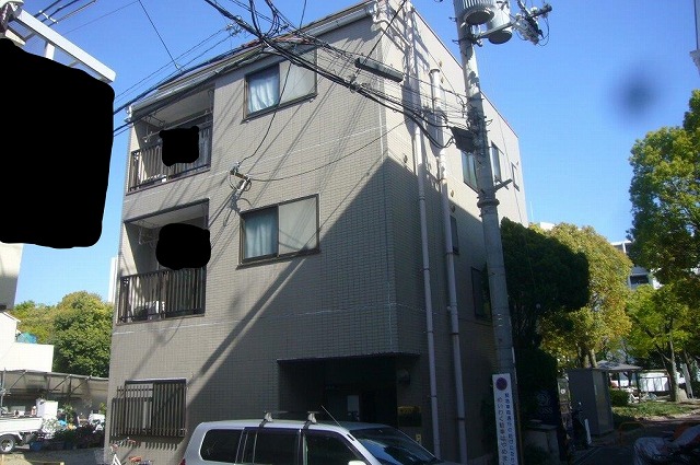 摂津市３階建て集合住宅のタイルとALC外壁の調査に伺いました