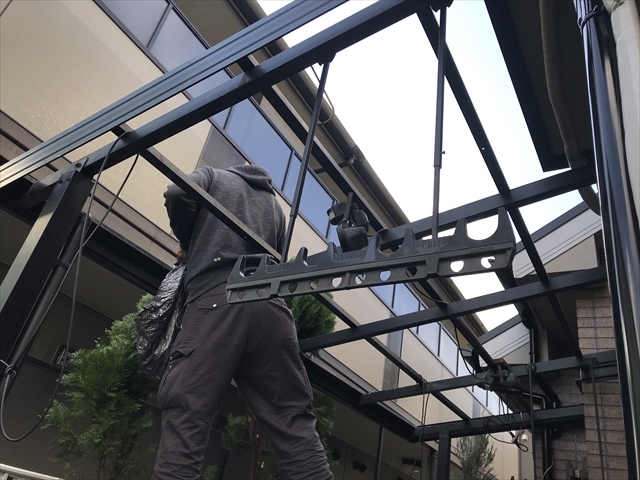波板取付