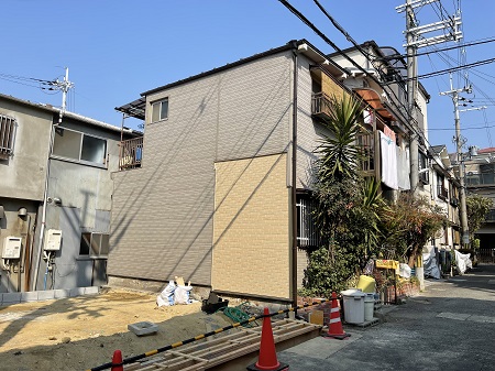 豊中市にて外壁・屋根塗装の現場調査へ行ってきました