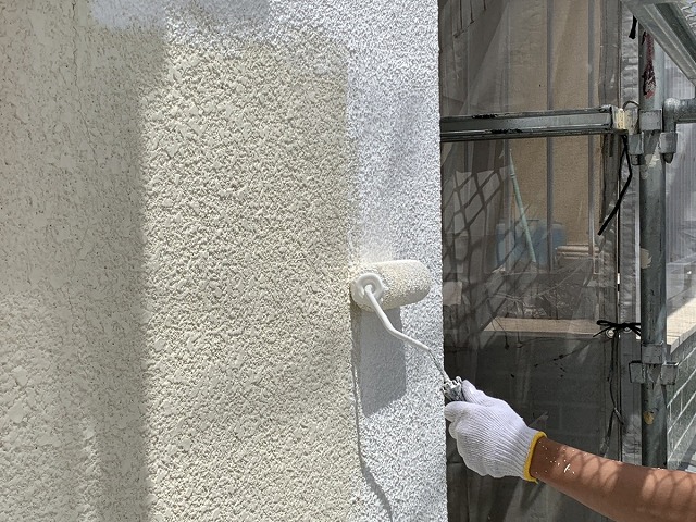 下塗り ローラー塗り