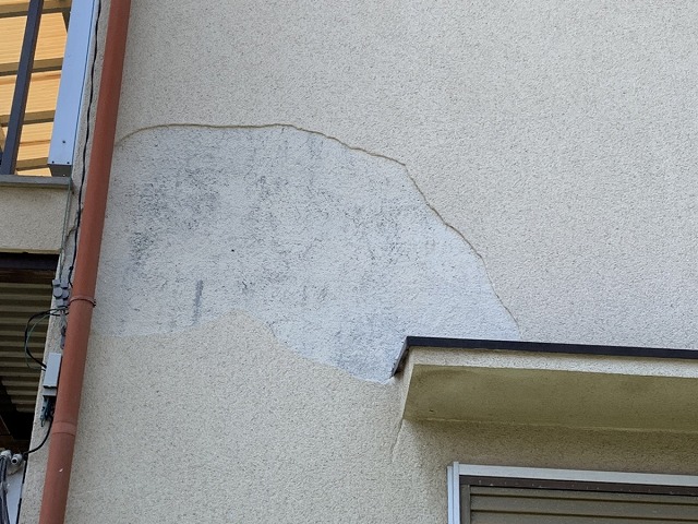 外壁　モルタル　欠損　地震被害