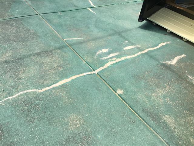 屋上 コンクリート防水 経年劣化
