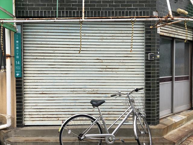 シャッター 施工前