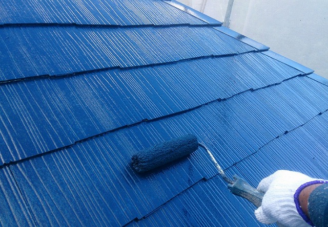 外壁だけじゃない！屋根塗装工事の重要性と信頼できる業者選び