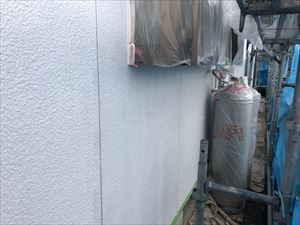 住宅外壁の上塗り1回目の完了