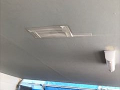 浜松市西区篠原町 雨戸の錆止め塗装、屋根下塗りと中塗り、天井の修理を行いました。　　