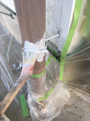 住宅鉄部のサビ止め塗装