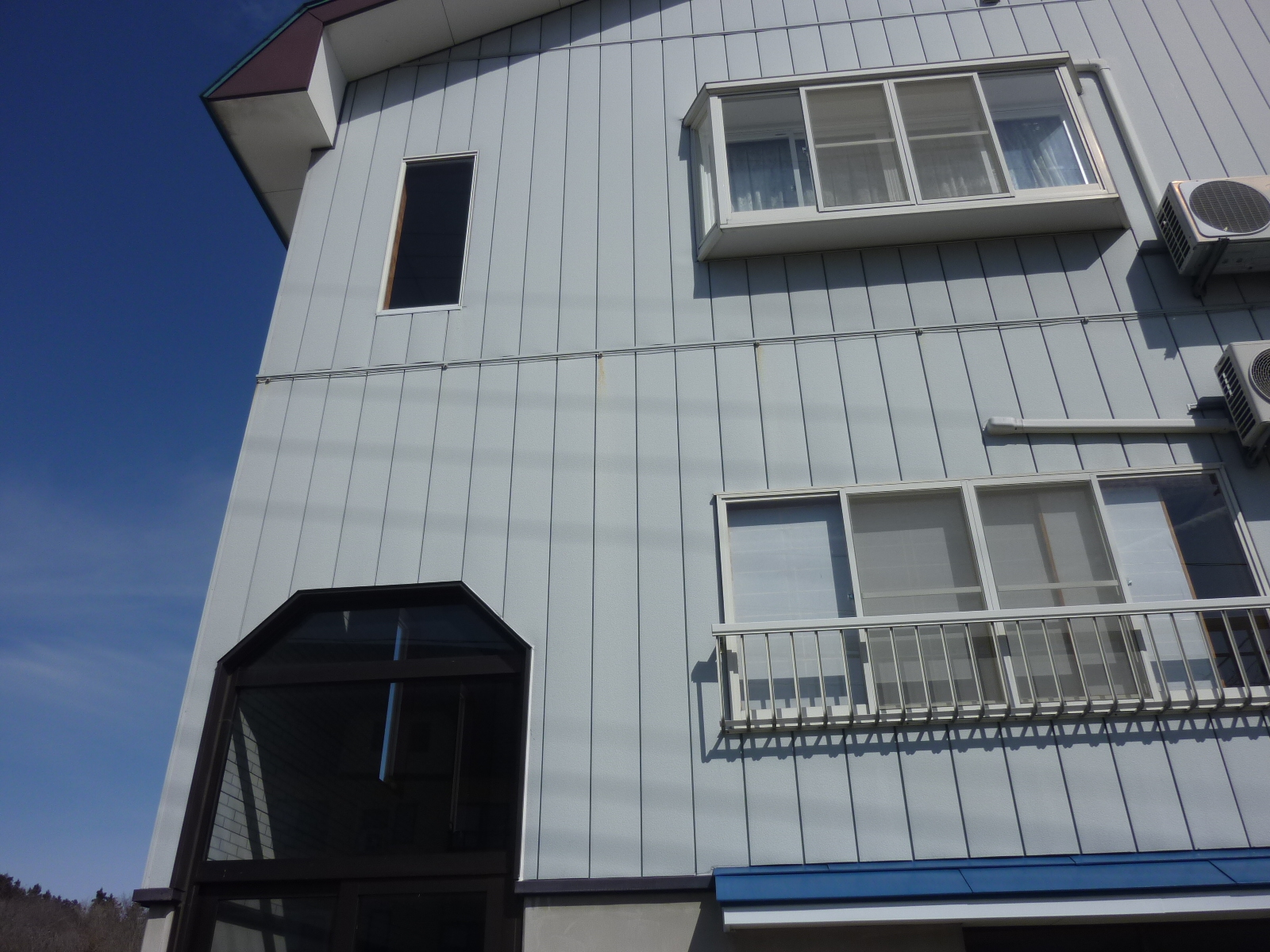 妙高市地内においての外壁・屋根塗装の現地調査の報告です！