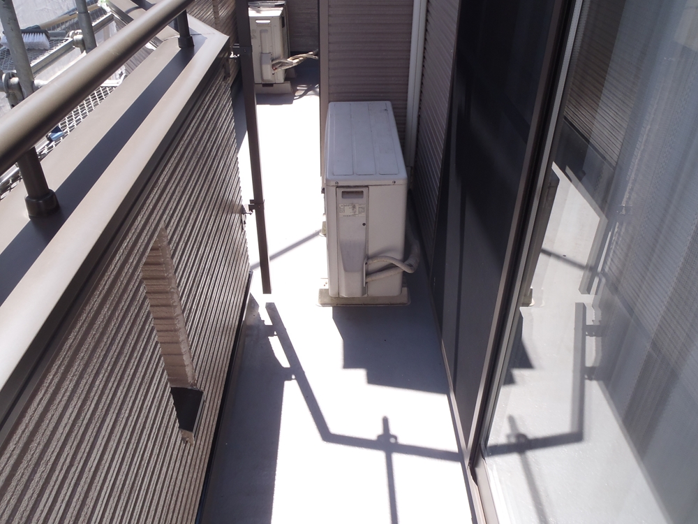 ベランダFRPトップコート塗り替え前