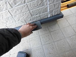 水切りのケレン作業