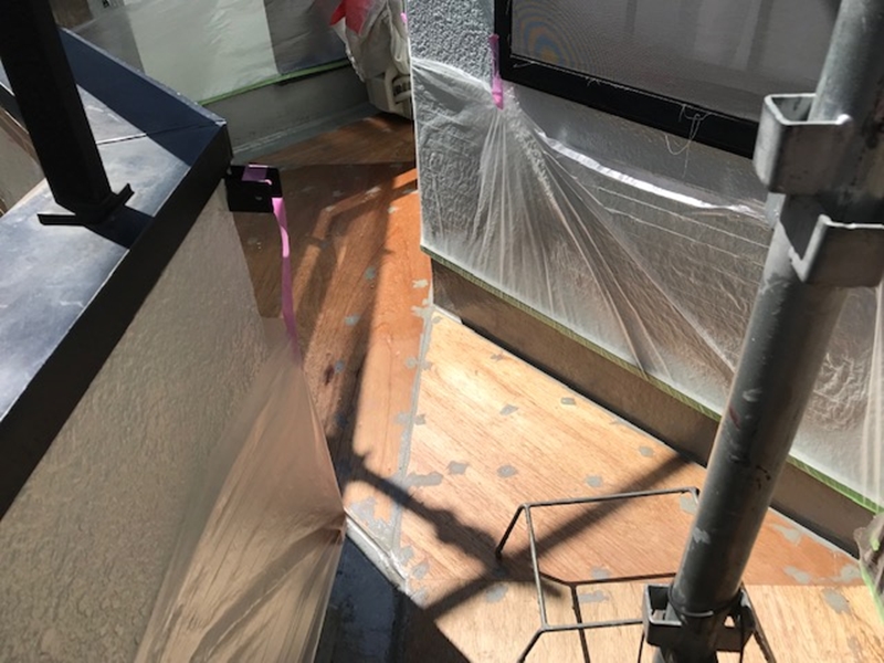 ベランダ防水用プライマー塗布完了