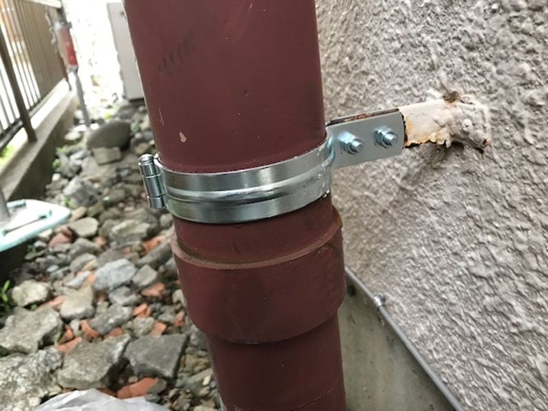 トイレ排気管補修後
